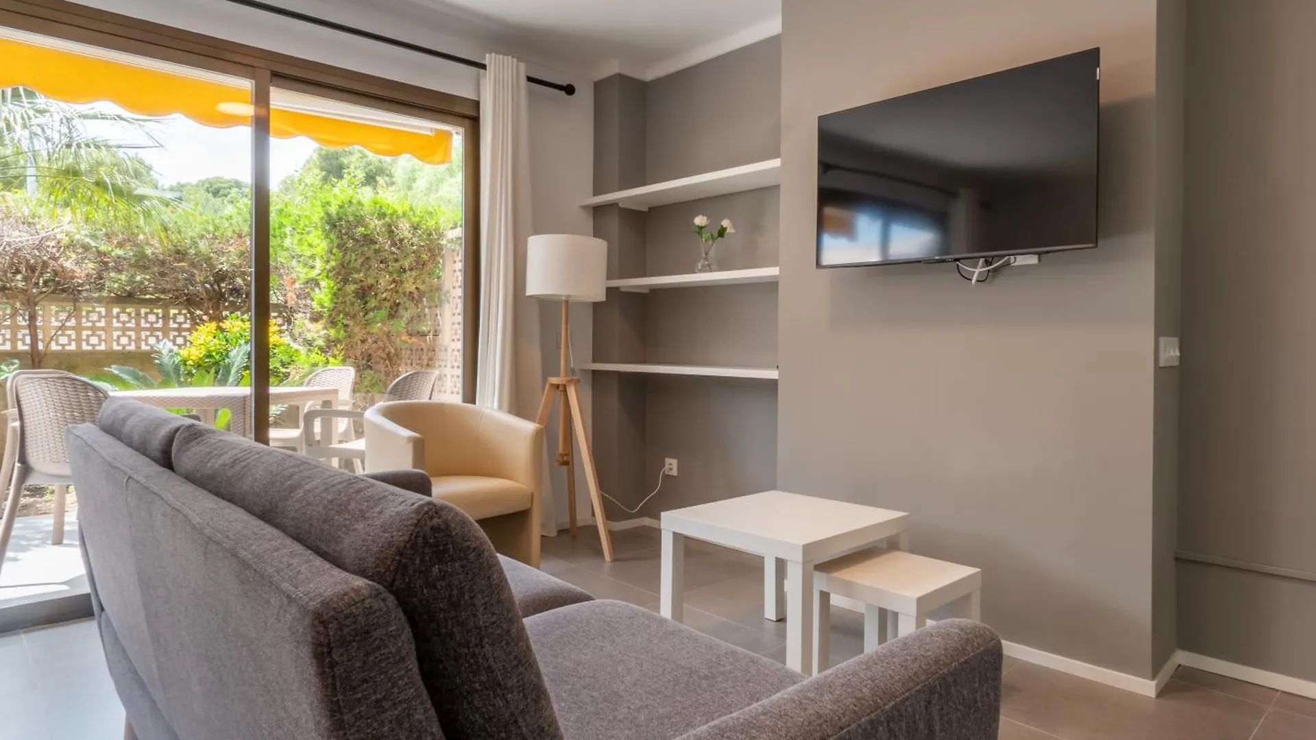 Ponent Cala Ratjada Apartments G 0*, Cala Ratjada (Mallorca) Spain