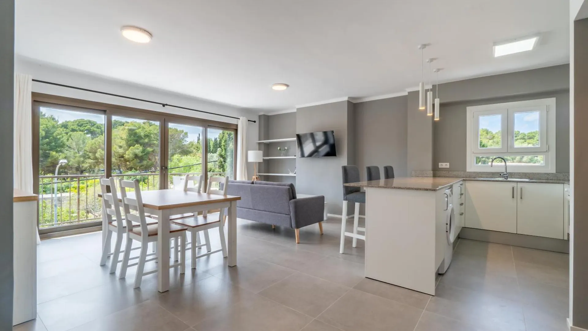 Ponent Cala Ratjada Apartments G إسبانيا
