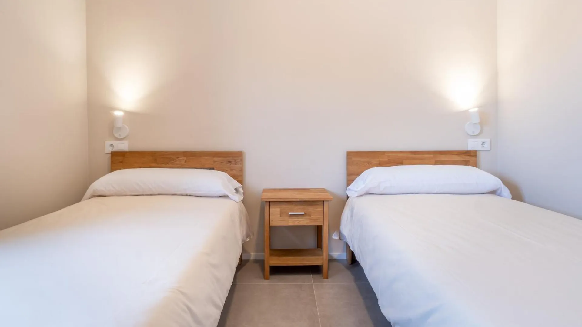 Ponent Cala Ratjada Apartments G كالا راتخاذا